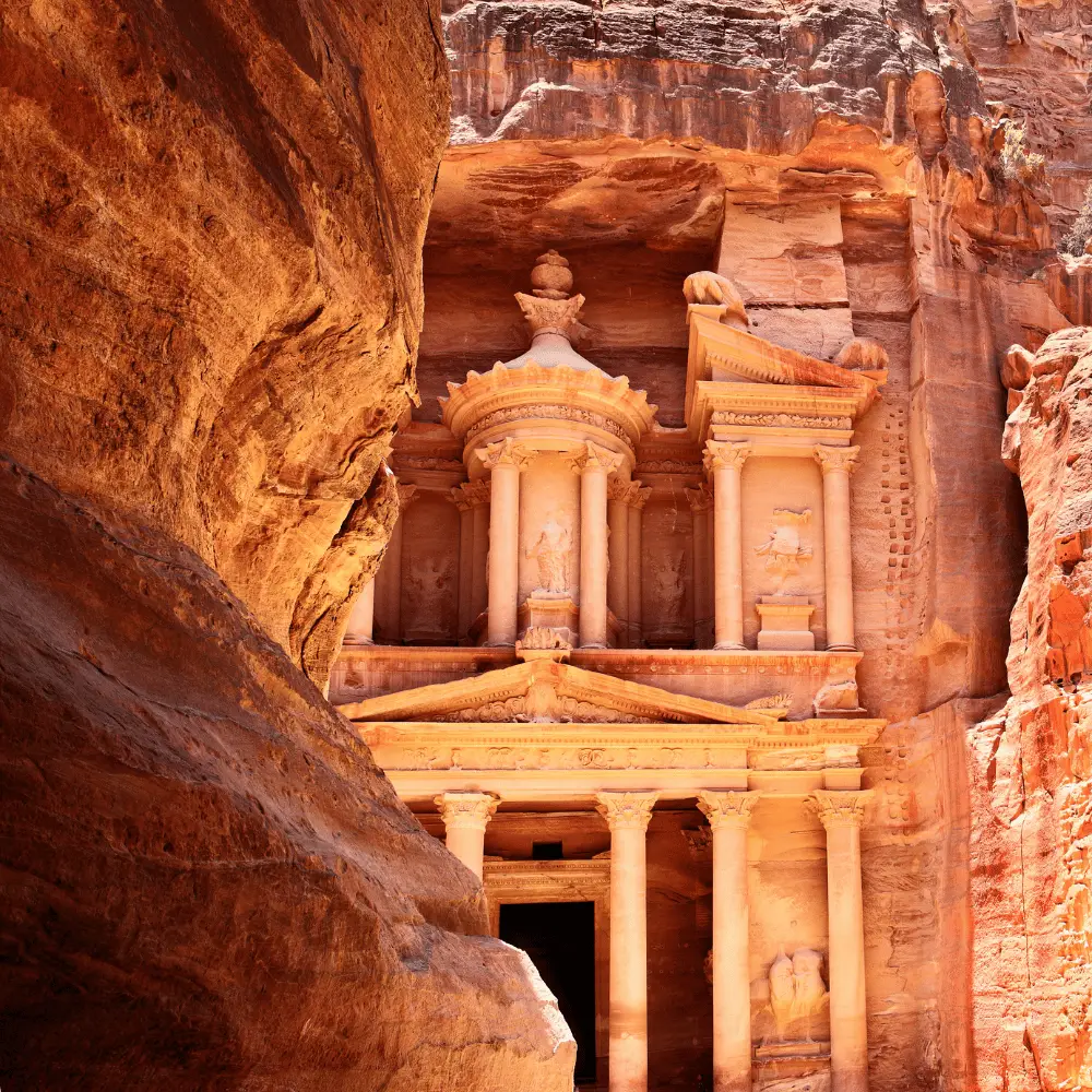Home 1 petra